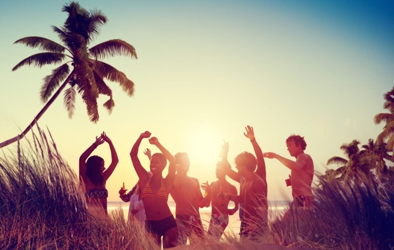 Costa Rica Beach Party img